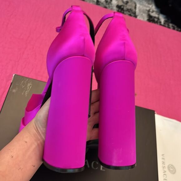 Versace Women's Pink satin Platform Heels, US8 - Picture 8 of 12